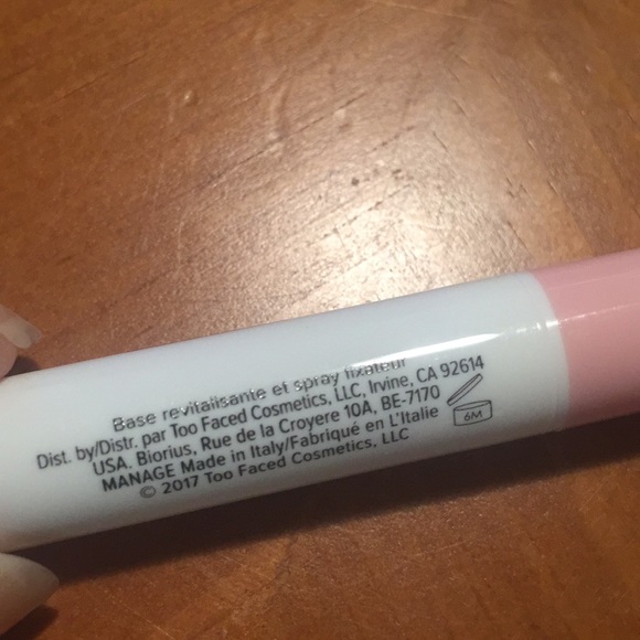 Too Faced Hangover 3-in-1 Primer & Setting Spray - Picture 4 of 7